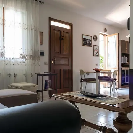Дом отдыха Alloggio Per Uso Turistico *