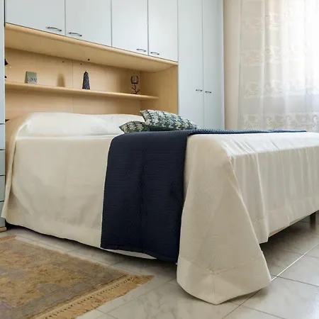 Alloggio Per Uso Turistico *